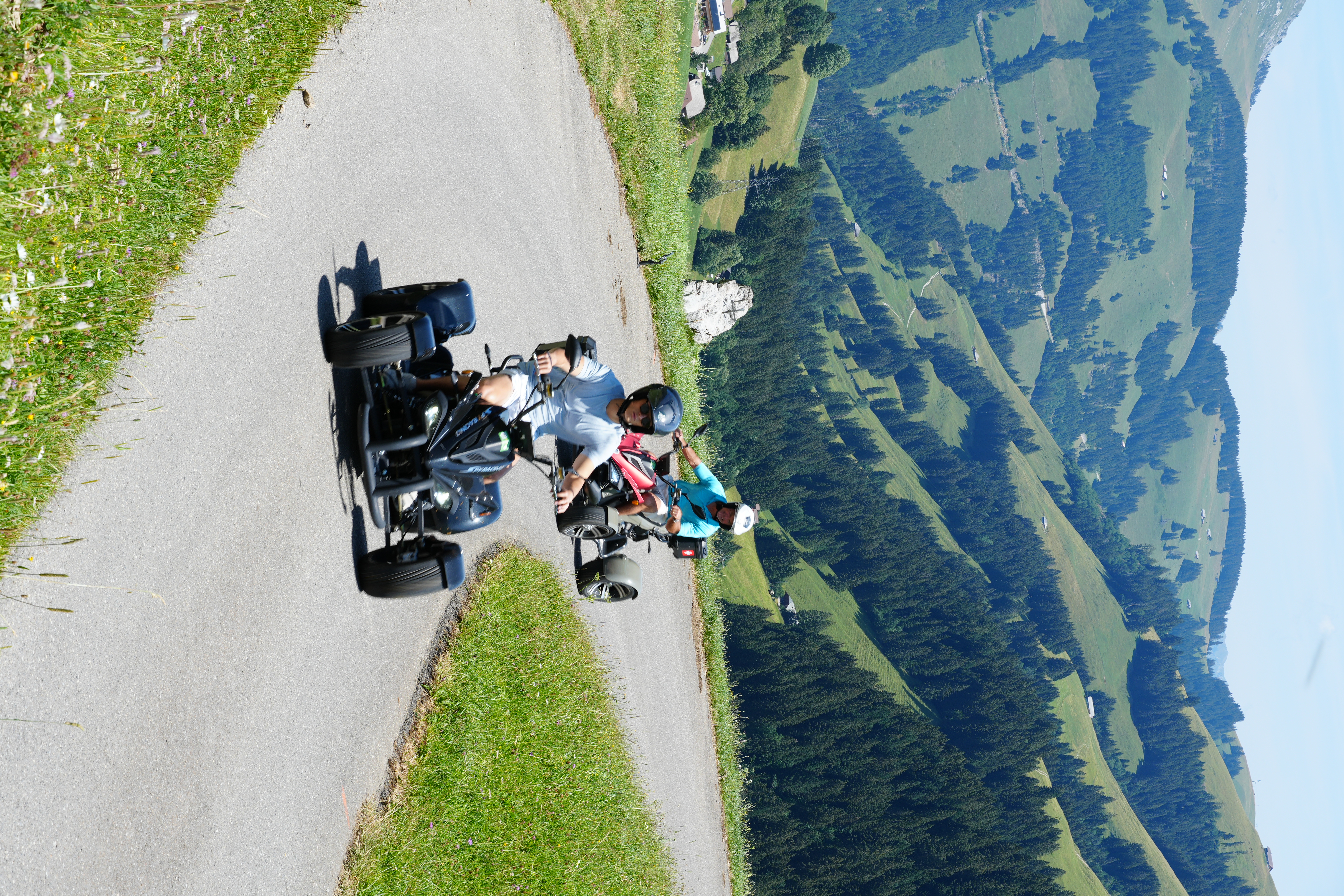Electric ATV-Tours in Gstaad and Rougemont