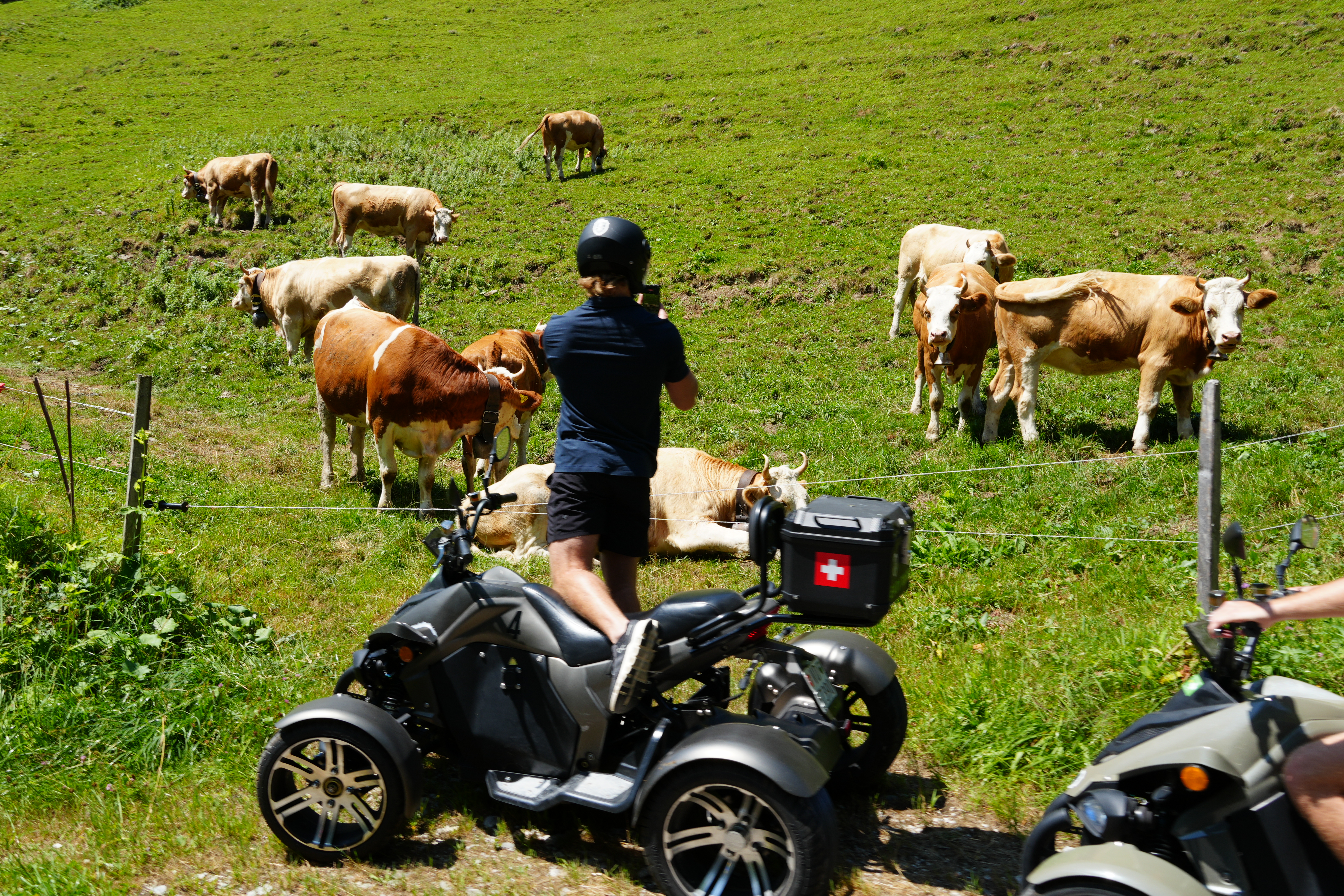 Electric ATV-Tours in Gstaad and Rougemont
